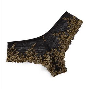 Wacoal Embrace Lace Tanga Hipster Panty